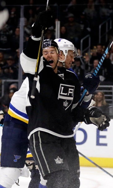 Muzzin, Pearson lead LA Kings' 5-1 rout of struggling Blues (Jan 12, 2017)